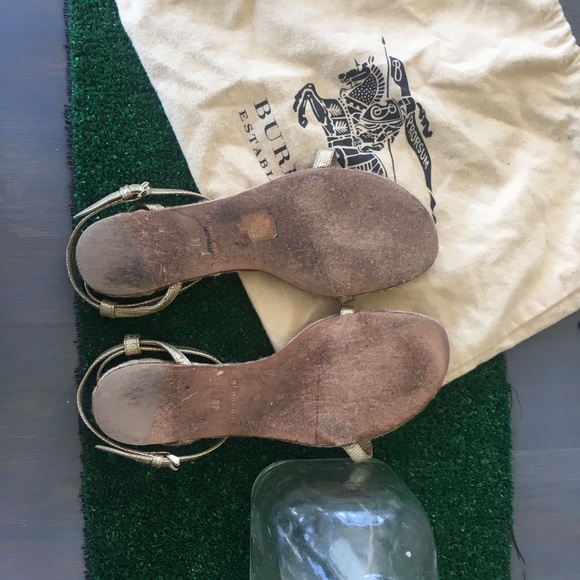 Burberry Espadrilles - Picture 2 of 3